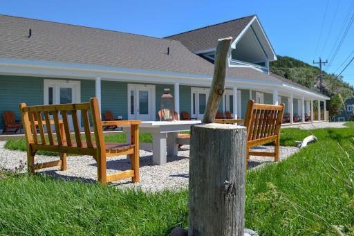 The Tides Inn Norris Point Exterior foto