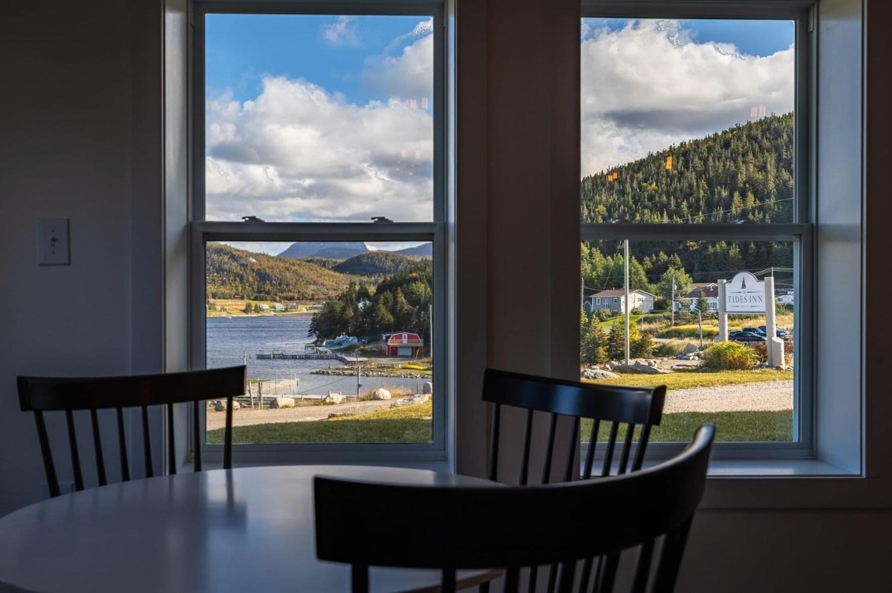 The Tides Inn Norris Point Exterior foto